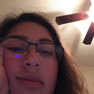 Meet your Posher, Sam